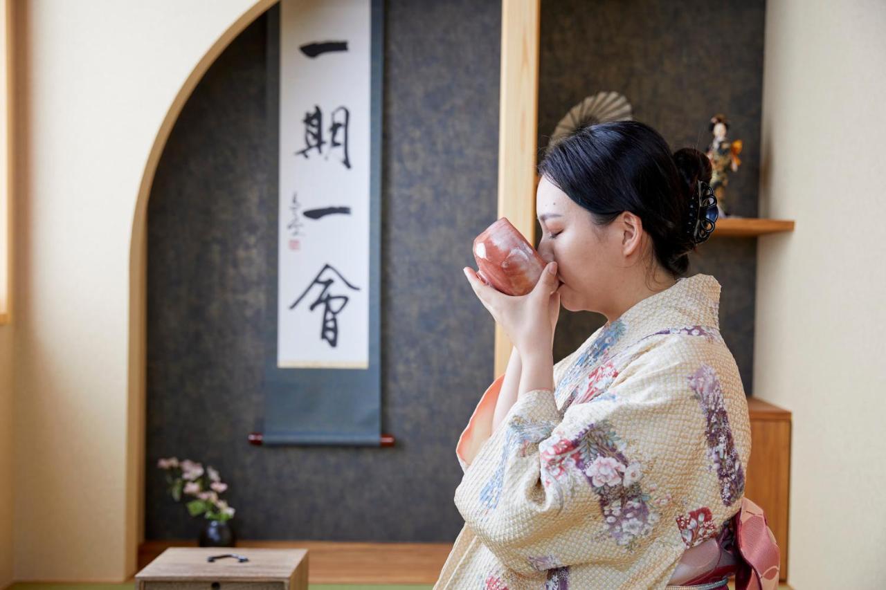 古今 天下茶屋 With A Private Parking Lot And A Half Open-Air Bath And Direct To Kix Βίλα Οσάκα Εξωτερικό φωτογραφία