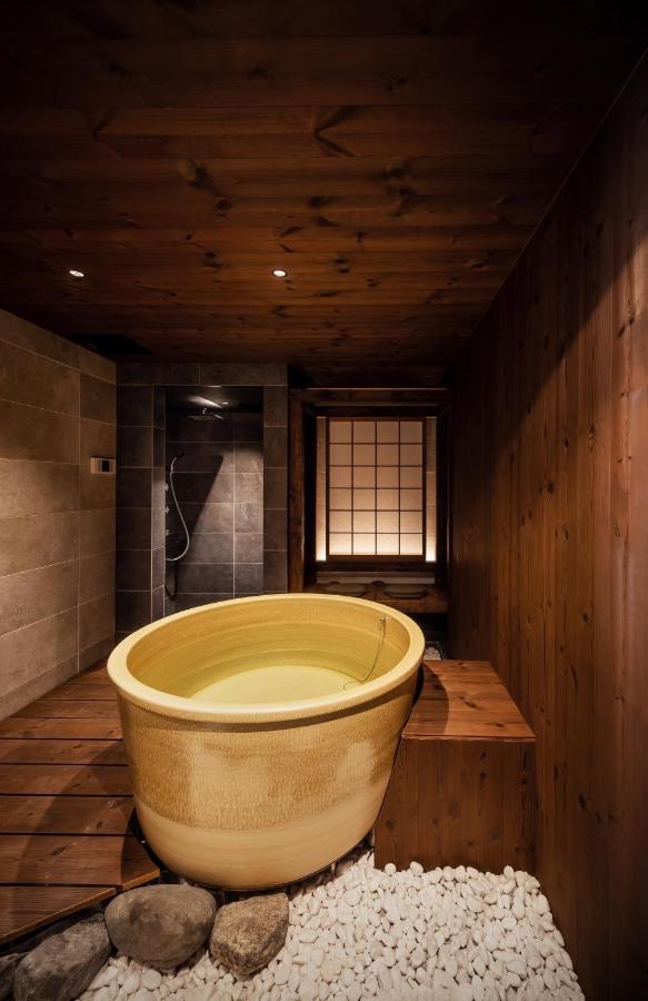 古今 天下茶屋 With A Private Parking Lot And A Half Open-Air Bath And Direct To Kix Βίλα Οσάκα Εξωτερικό φωτογραφία